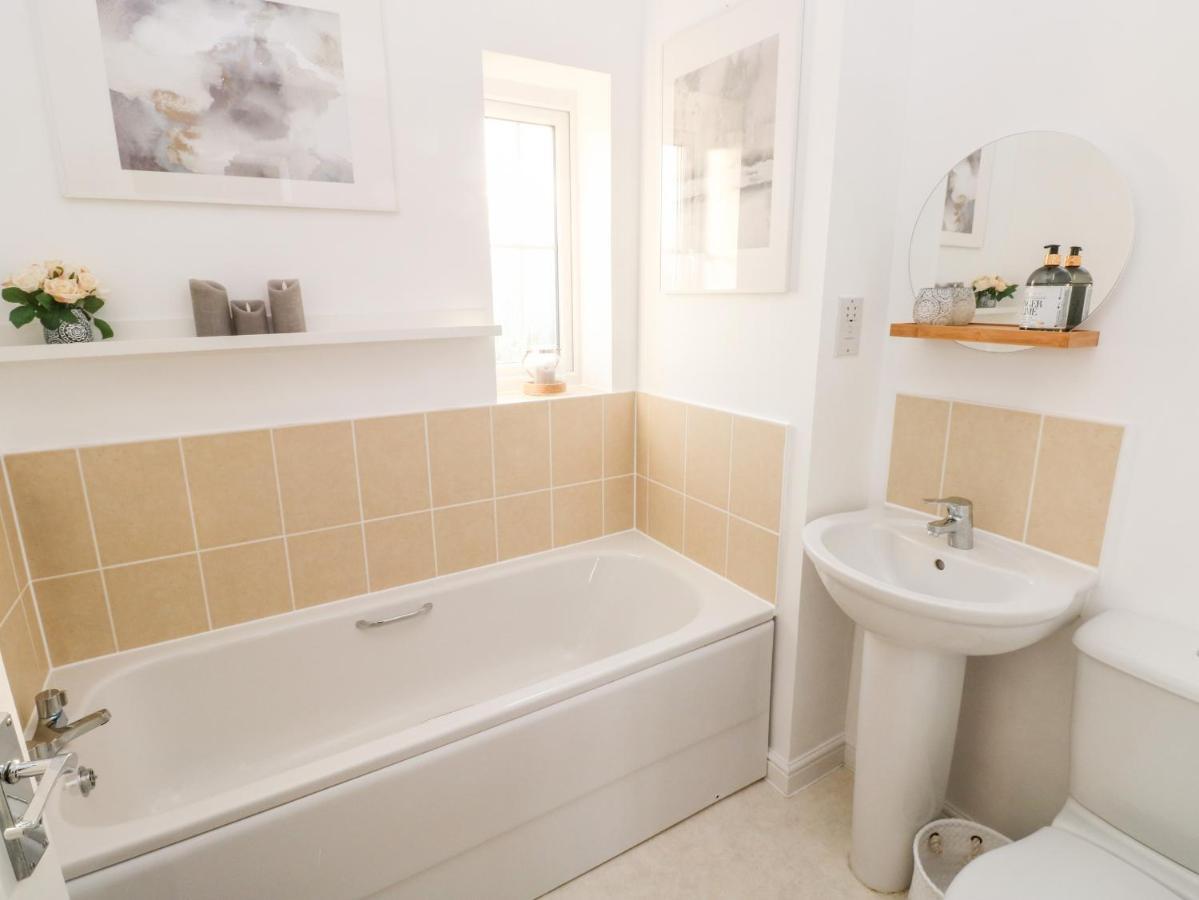 10 Belfrey Close Milford Haven Luaran gambar